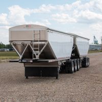 2026 Doepker Legacy Super B Hopper - D3307 2