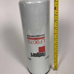 Fleetguard Oil filter for Cummins ISX engine applications