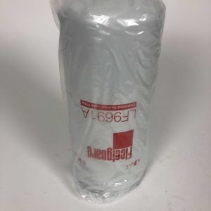 Fleetguard Oil filter for CAT engine applications. Replaces LF691A or CAT 1R-1808